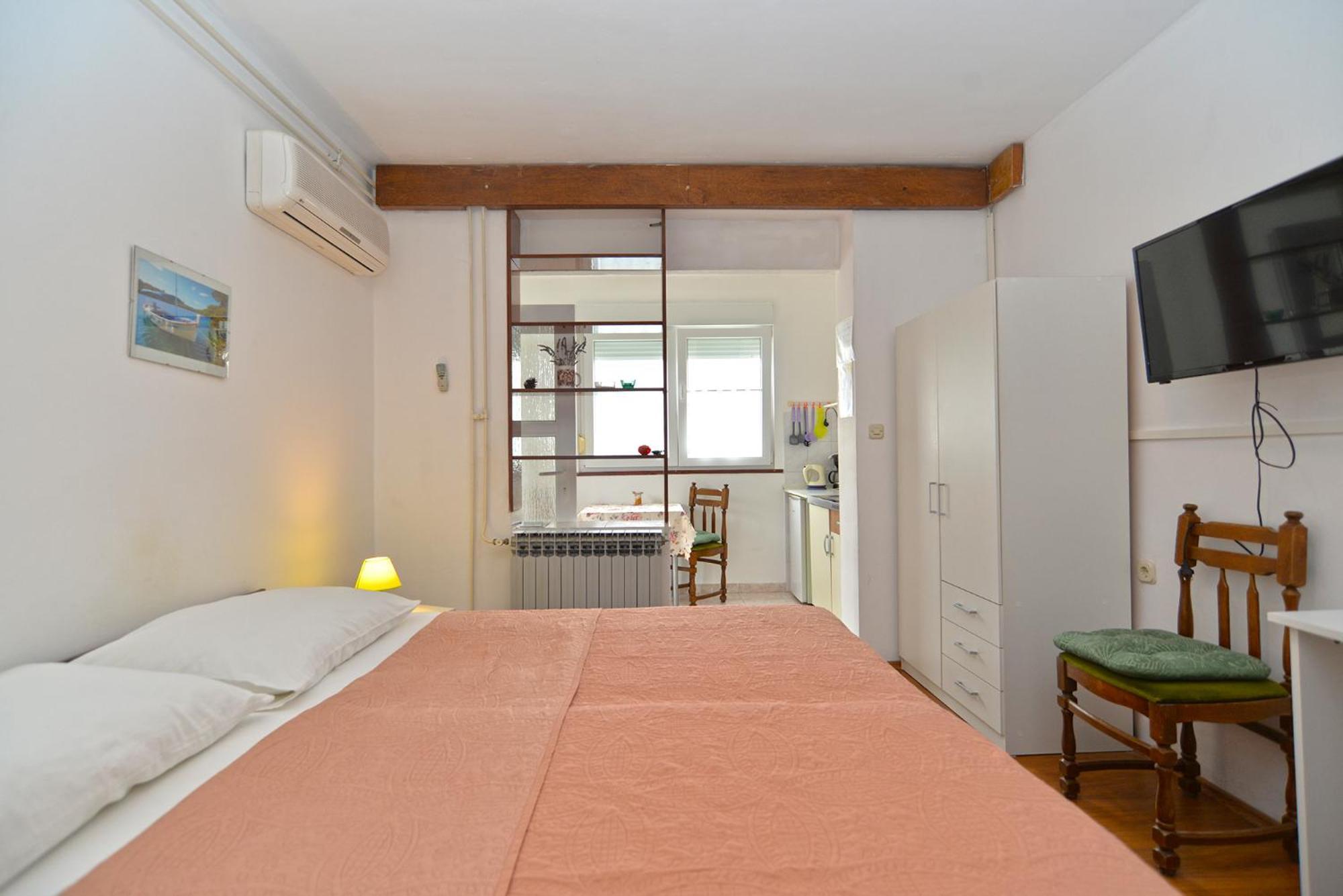 Apartment Brajdine 405 เมดูลิน ภายนอก รูปภาพ