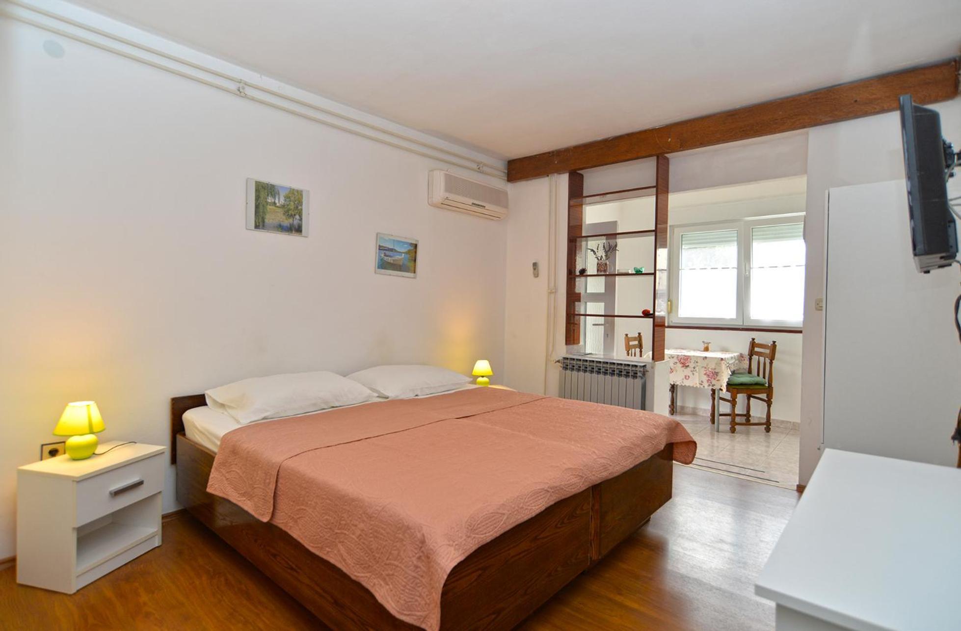 Apartment Brajdine 405 เมดูลิน ภายนอก รูปภาพ